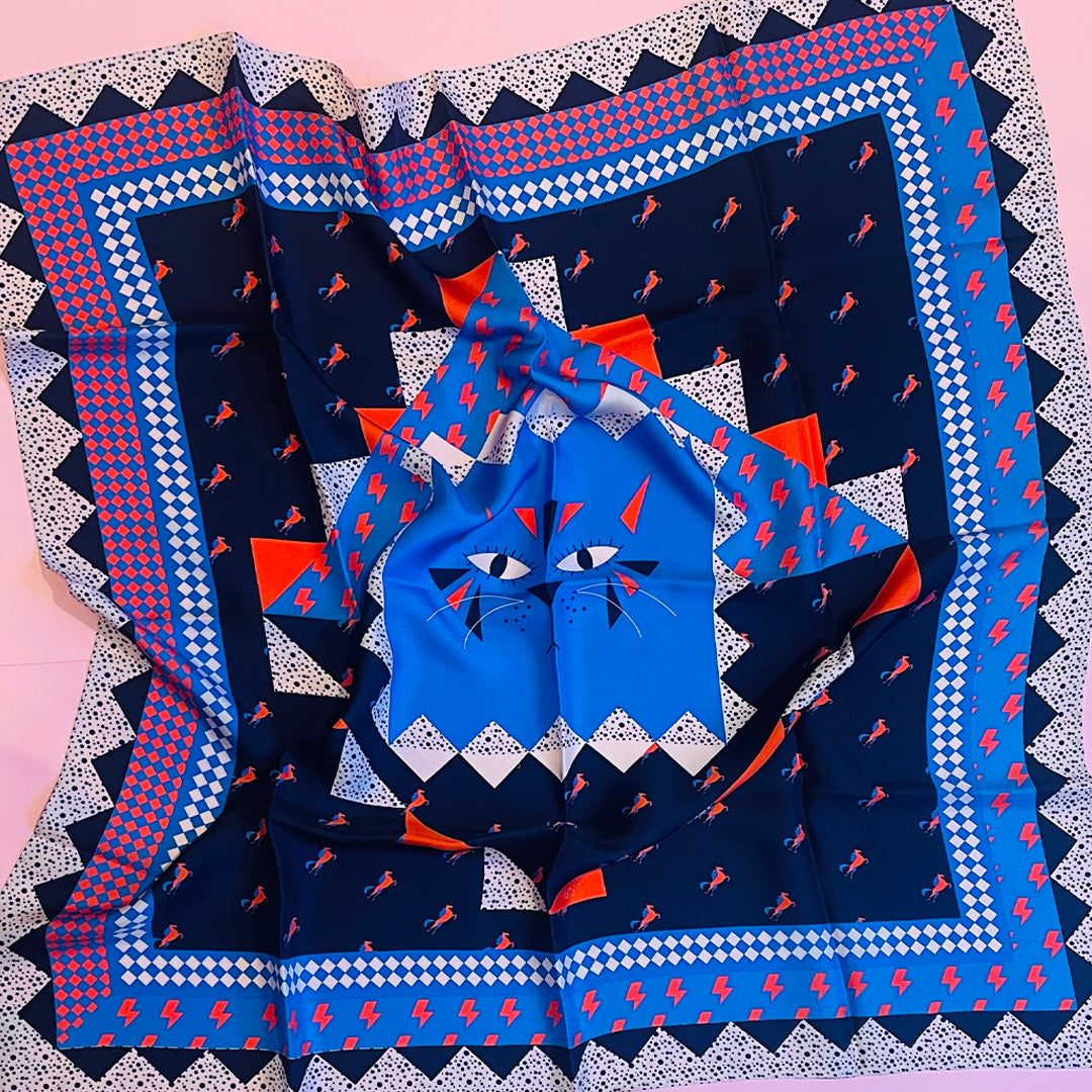 The Hums Cat Scarf